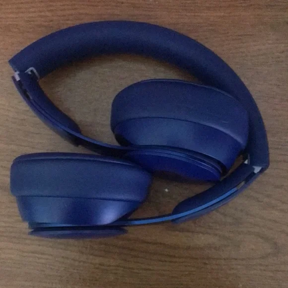I am selling the beats for 150 they are in good Condition all it needs is